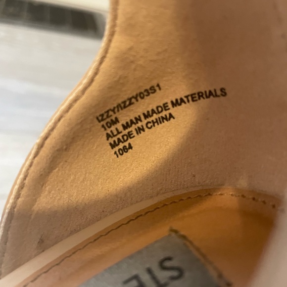 Steve Madden Izzy Heels - Picture 5 of 5